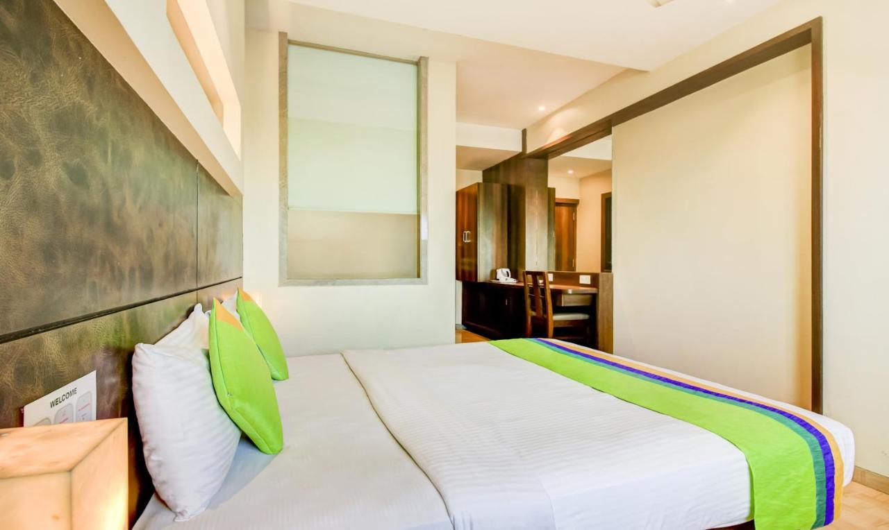 Treebo Trend Vinamra Residency Hotel Navi Mumbai Exterior photo